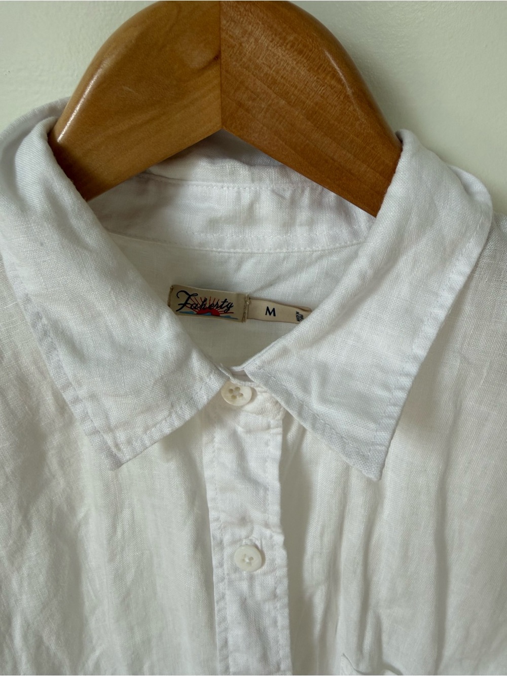 Faherty Laguna Relaxed Fit White Linen Button Up sz Medium - Picture 5 of 11